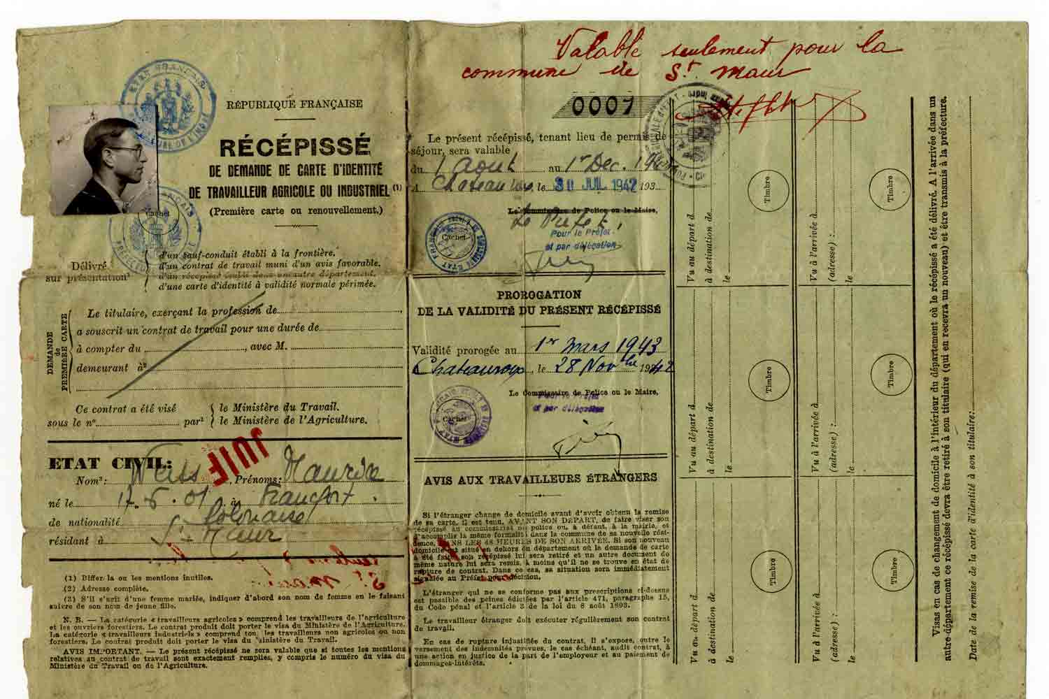 Carte de travailleur avec la mention "juif"
