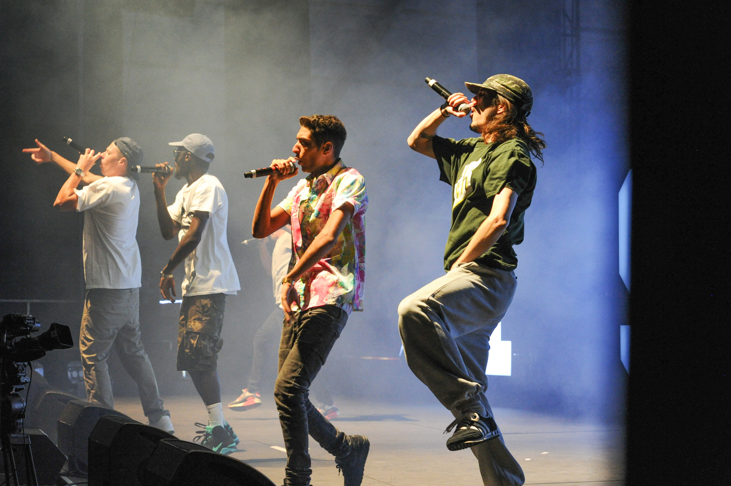 Le groupe de rap français "1995" en concert