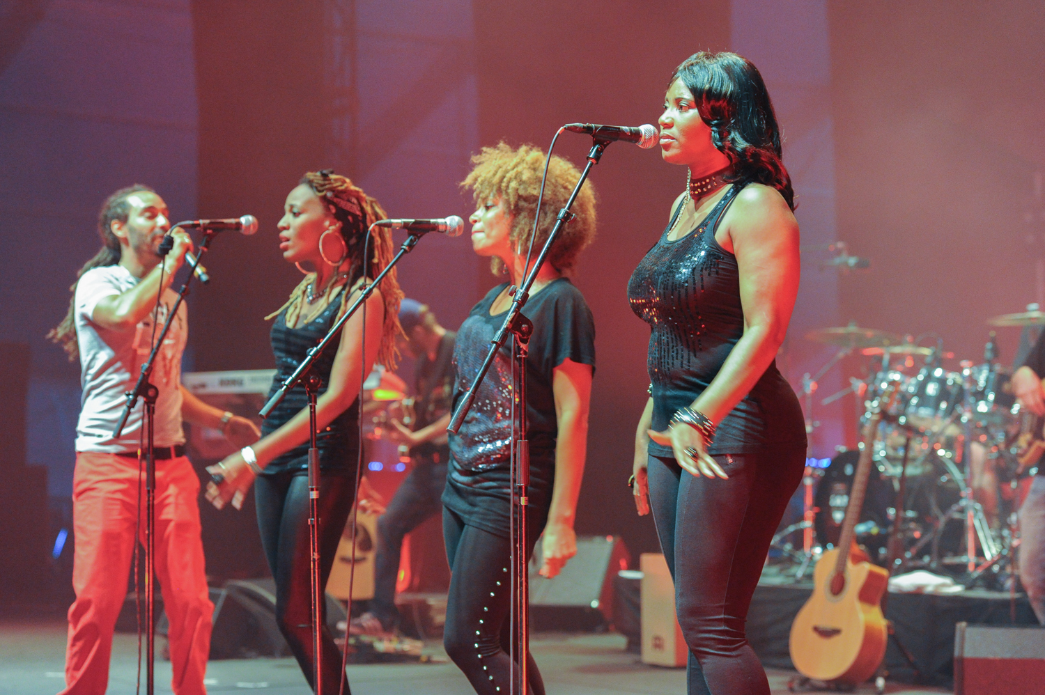 "Taïro" en concert sur la scène de DARC