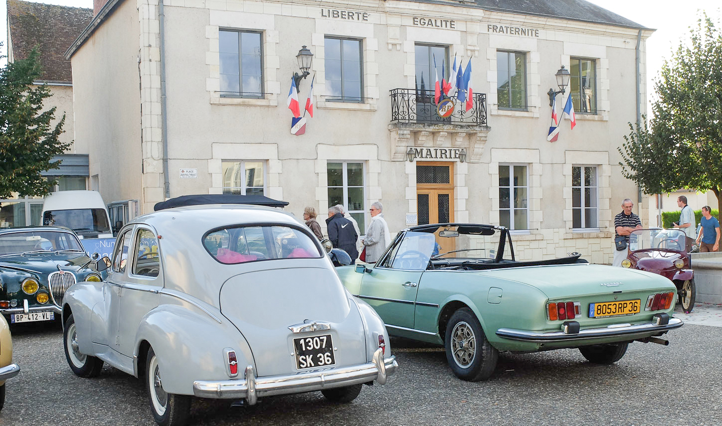 Exposition de voitures anciennes