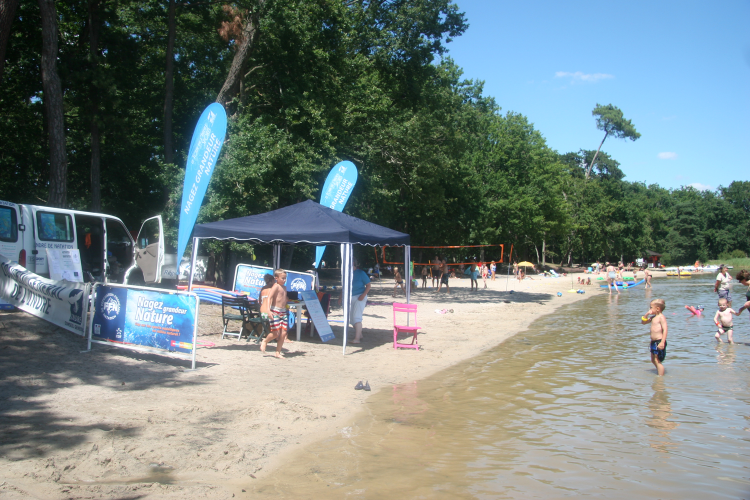 Mézières-en-Brenne, étang de Bellebouche - ©Dircom36