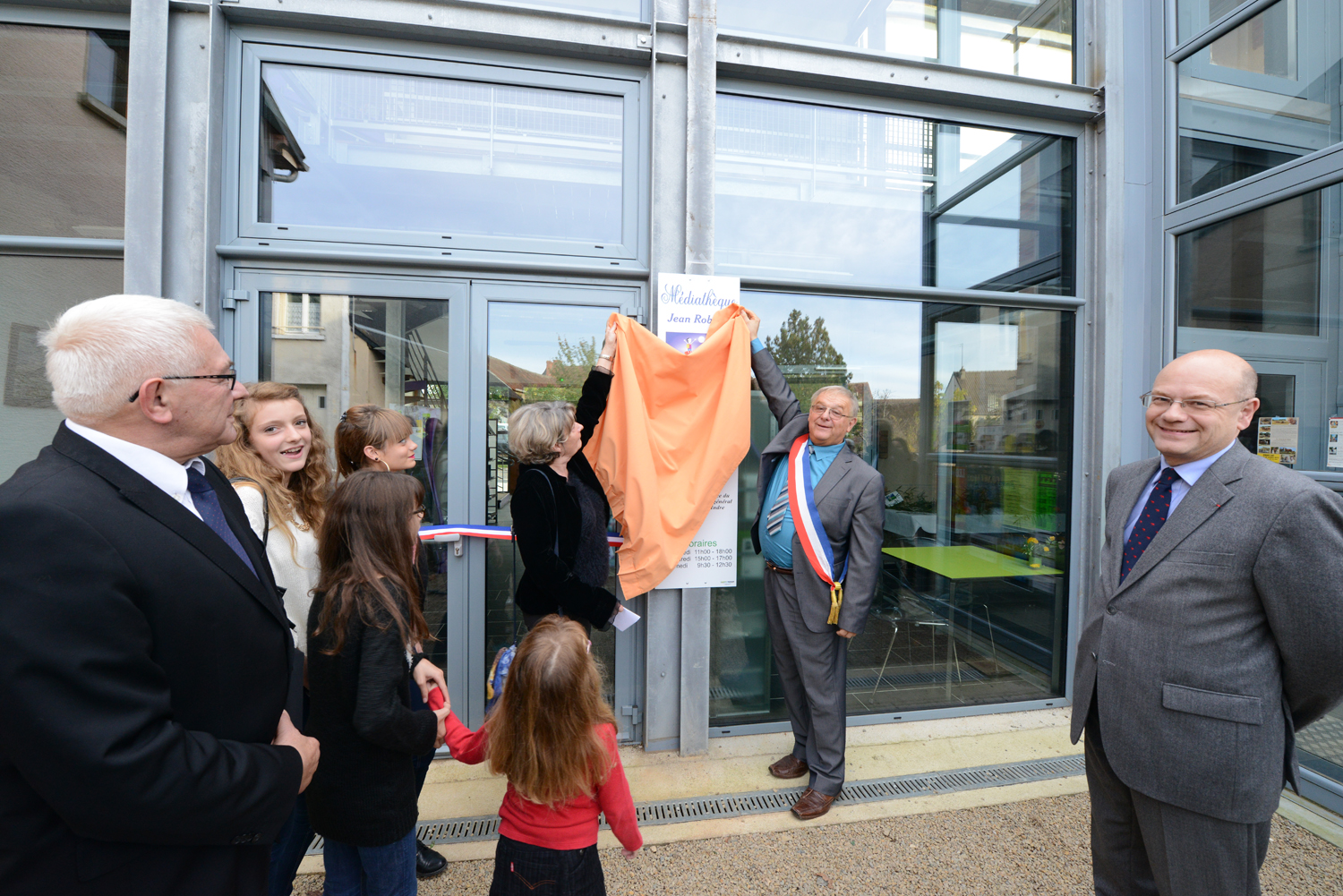 Inauguration de la Médiathèque par Gérard Mayaud, Maire de Chaillac et Vice-Président du Conseil général